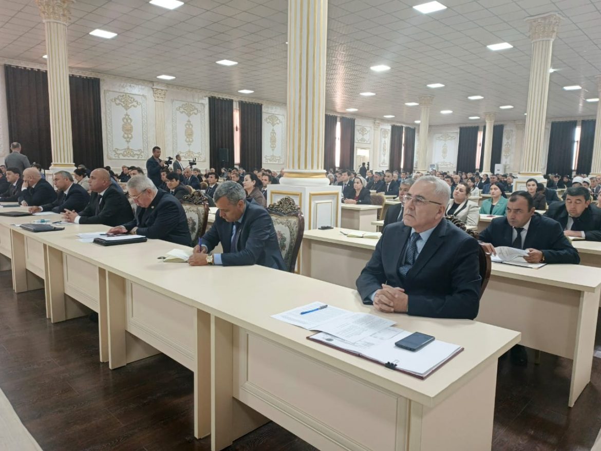 Ҷаласаи сайёри Шурои ҷамъиятии Ҷумҳурии Тоҷикистон дар ноҳияи Вахш